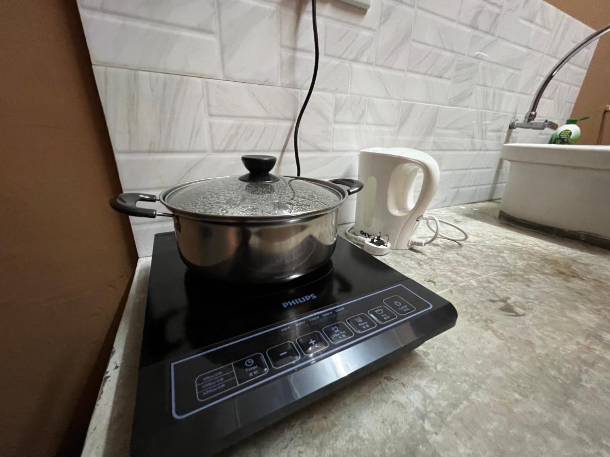 Theatbas Homestay 17 In Seri Iskandar Perak 3 Bedroom Bota Eksteriør billede